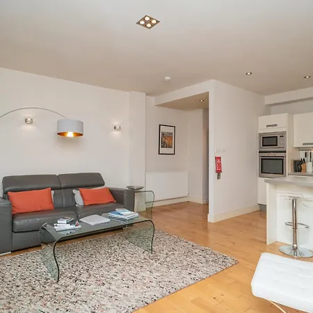 Beautiful 1-bed On Brunswick East End - Pass The Keys Casa vacanze