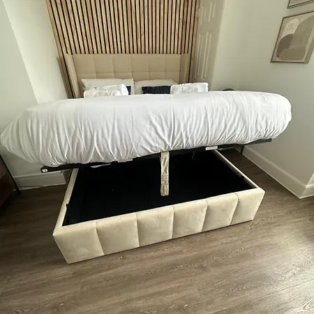 Cozy 1bdr Floor In Leith