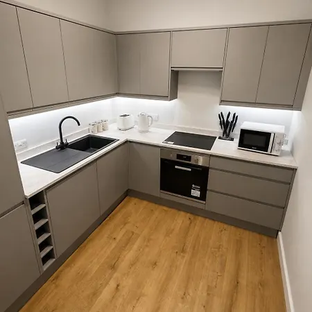 3 Bedroom Flat In *
