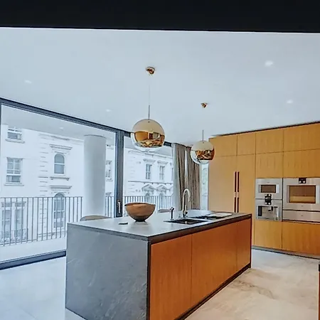 Grindlay's Crown Apartment Edinburgh