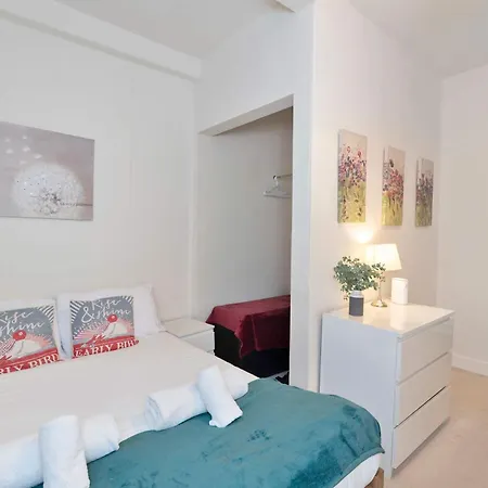 Spacious - Free Parking - Wi-fi - Near Centre Edimburgo