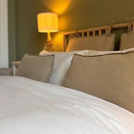 Leith 2br Stylish Scandi Hideaway, Mins To Tram, Close To Shore And High St Appartement *