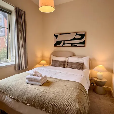 Appartement Duplex 2br With Private Parking Edinburgh