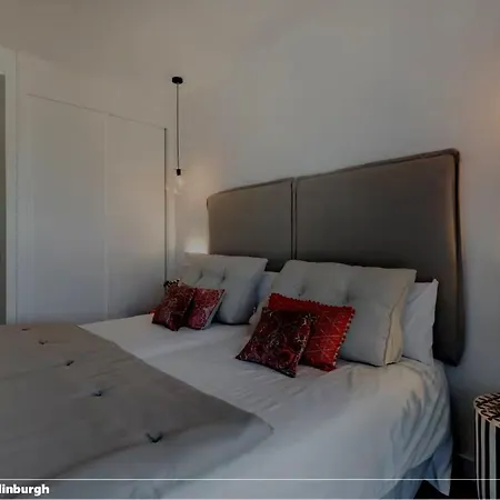 Davis Apartment Edinburgh