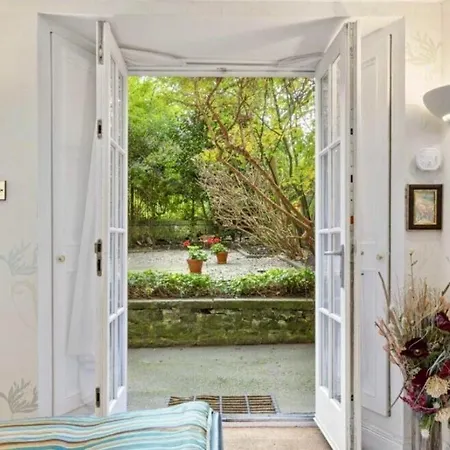 Guestready - Beautiful New Town With Patio Edinburgh