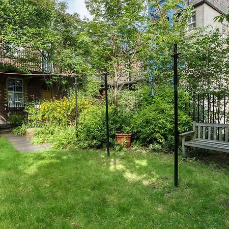 Old Town 1br Flat With Castle Views