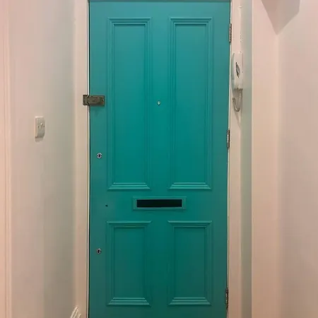Leith 2br Stylish Scandi Hideaway, Mins To Tram, Close To Shore And High St Apartamento