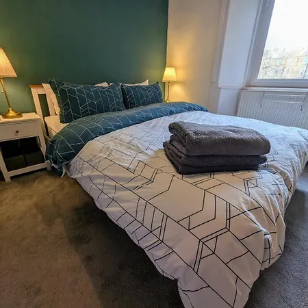 Newly Decorated 2 Bed Flat Apartamento Edimburgo