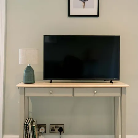 Apartamento Elegant And Airy 1 Bed In Location *