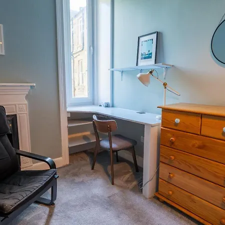 Apartamento Newly Decorated 2 Bed Flat