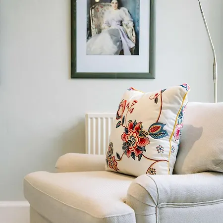 Apartamento Elegant And Airy 1 Bed In Location *