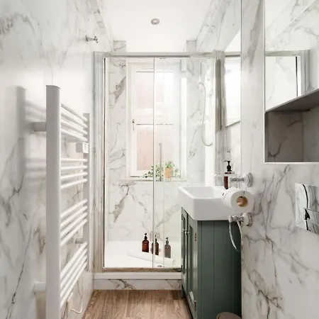 Bright 1 Bed Flat - Edinburgh, Sleeps 2 Apartamento
