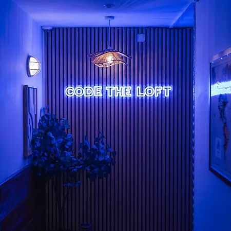 Code - The Loft, Ostello