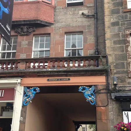 Writers View, Royal Mile Apartmán