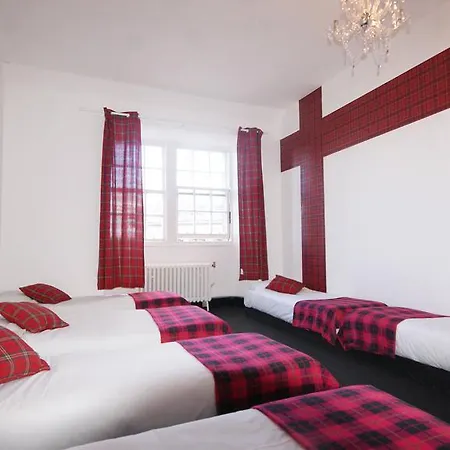 Apartament Group Edynburg