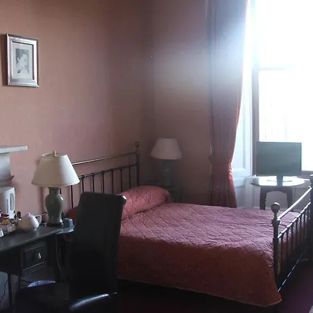 Hotel Eyre 3*