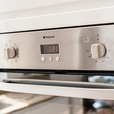 Gilmour's Entry Апартаменты *