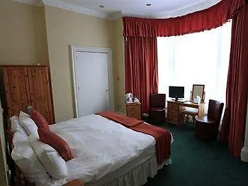 Ceilidh-donia Hotel