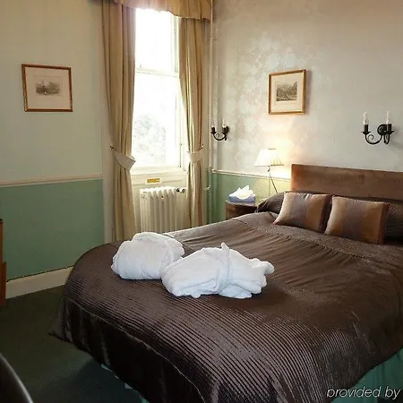 100 Princes Street Hotel 5*