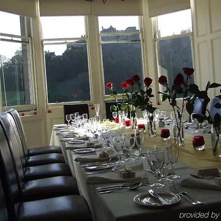 Hotel 100 Princes Street