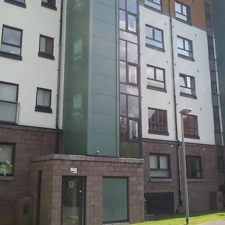 Lochend Park View Edynburg