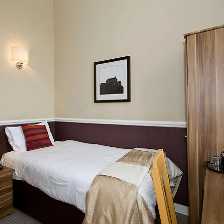 Hotel Royal Ettrick 3*