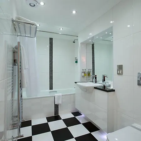 Hotel Royal Ettrick 3*