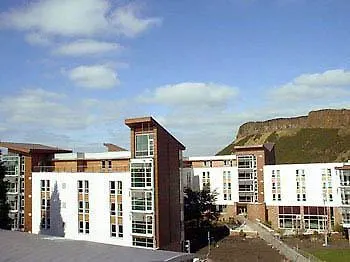 Summer At The Of - Campus 3* Edimburgo