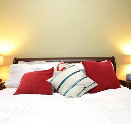 New Town Flat *