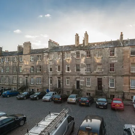 Apartment Pitt Street Apartment Beautiful Spacious Apartment Free Parking And Free Sanitizer