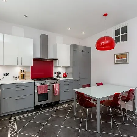 Apartament Castle *