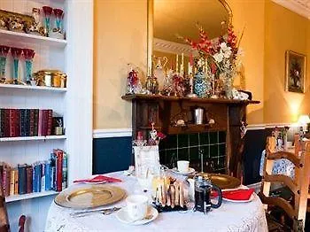 Ardleigh House 3* Edynburg