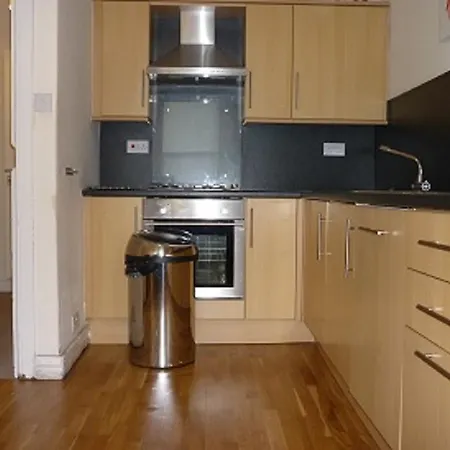 아파트 Edinburgh City Holiday Apartments *