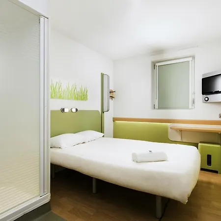 Отель Ibis Budget Park 3*