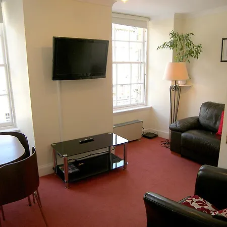 Apartment Royal Mile, Edinburgh - 2 Bedroom Apartment