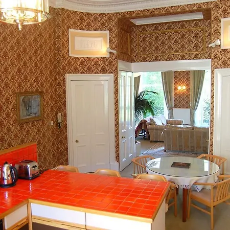 Regent Terrace, And Charming, Quiet Apartament Edynburg