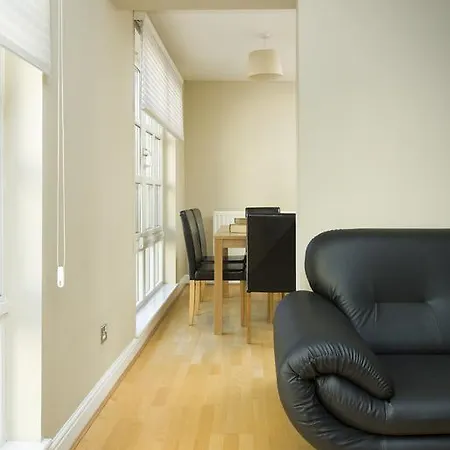 Daire Dunedin Edinburgh