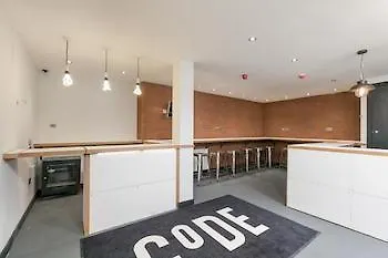 Hostel Code Pod - The Loft -