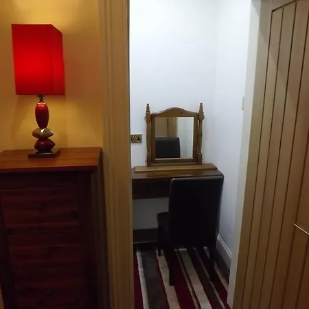 Apartment Dalziel Place London Road,