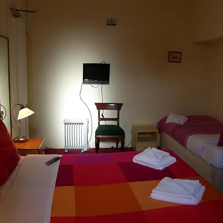 Regis إدنبرة