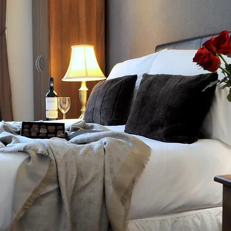 Гостевой дом Queens 4*