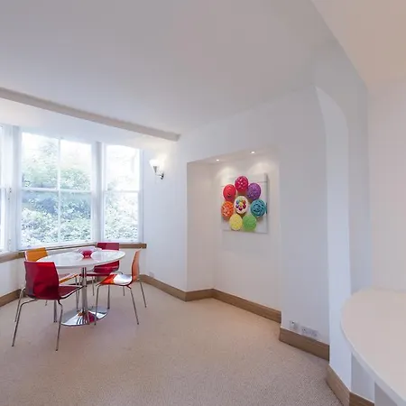 Apartment Capital Retreats - Hill Street Lane