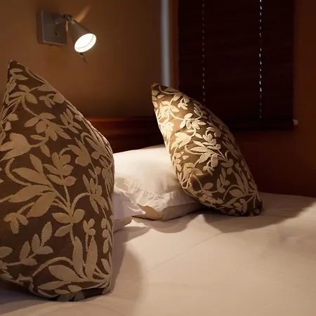 Garfield Frühstückspension