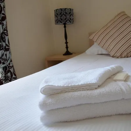 Oda ve Kahvaltı Garfield 4*