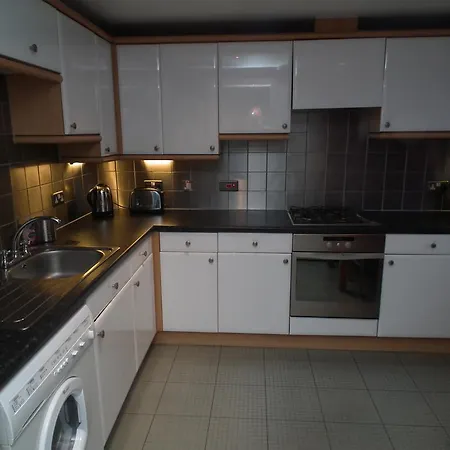 Apartment Central Dicksonfield 3 Edinburgh