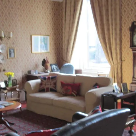 22 Chester Street 3*
