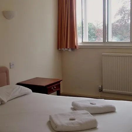 Almond House 에든버러