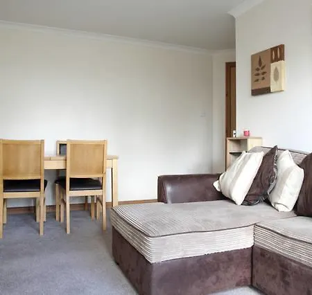Apartament Telford Court *
