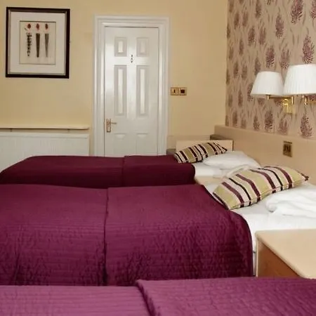 Hotel Thistle Edinburgh, The King 3*