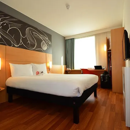 Ibis Centre South Bridge - Royal Mile